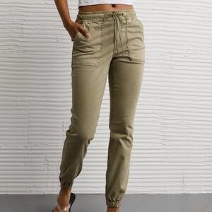 American eagle Jogger Pants